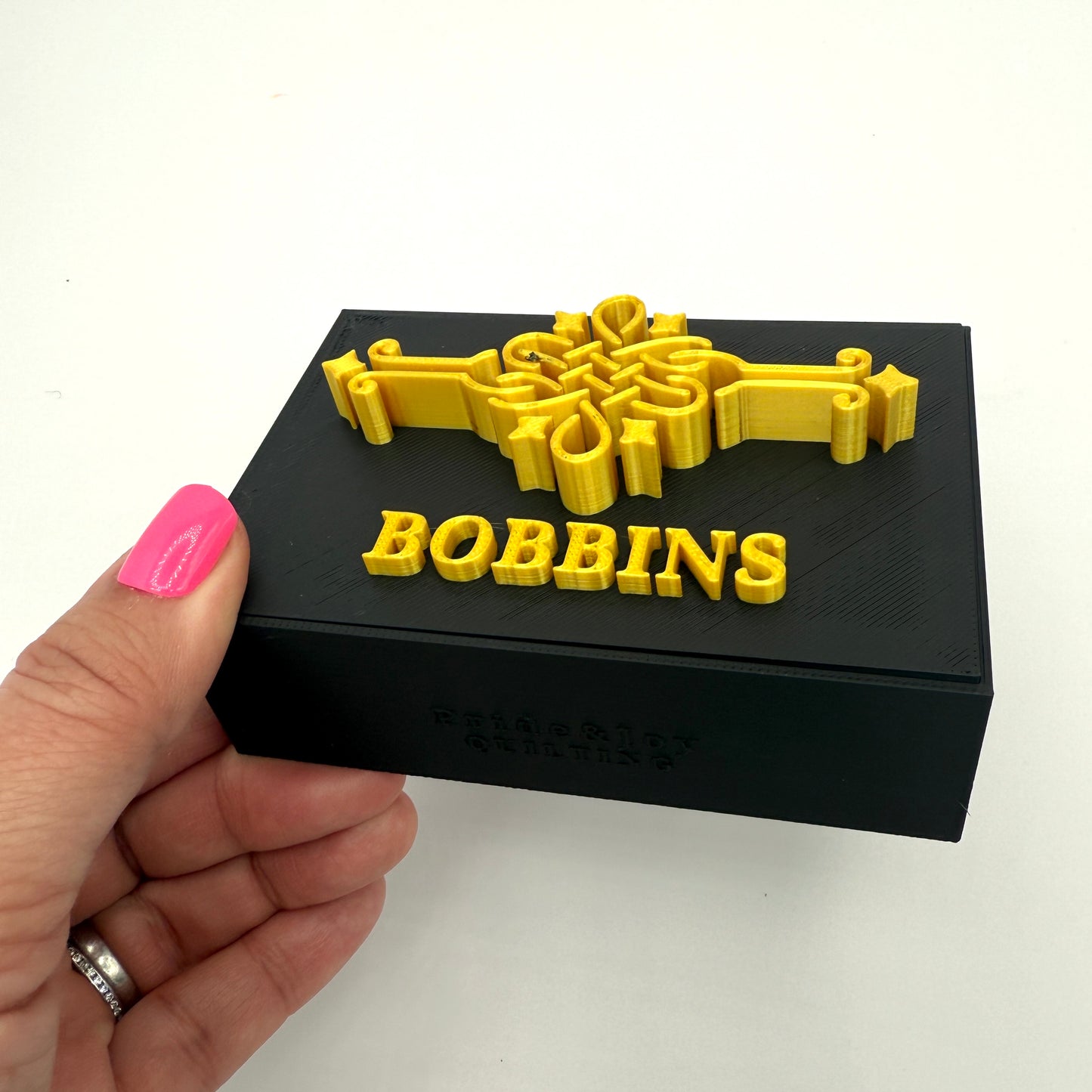 (Size: Singer Featherweight) (COLOR: CLASSIC Onyx & GOLD) Bobbin Box & Keepers