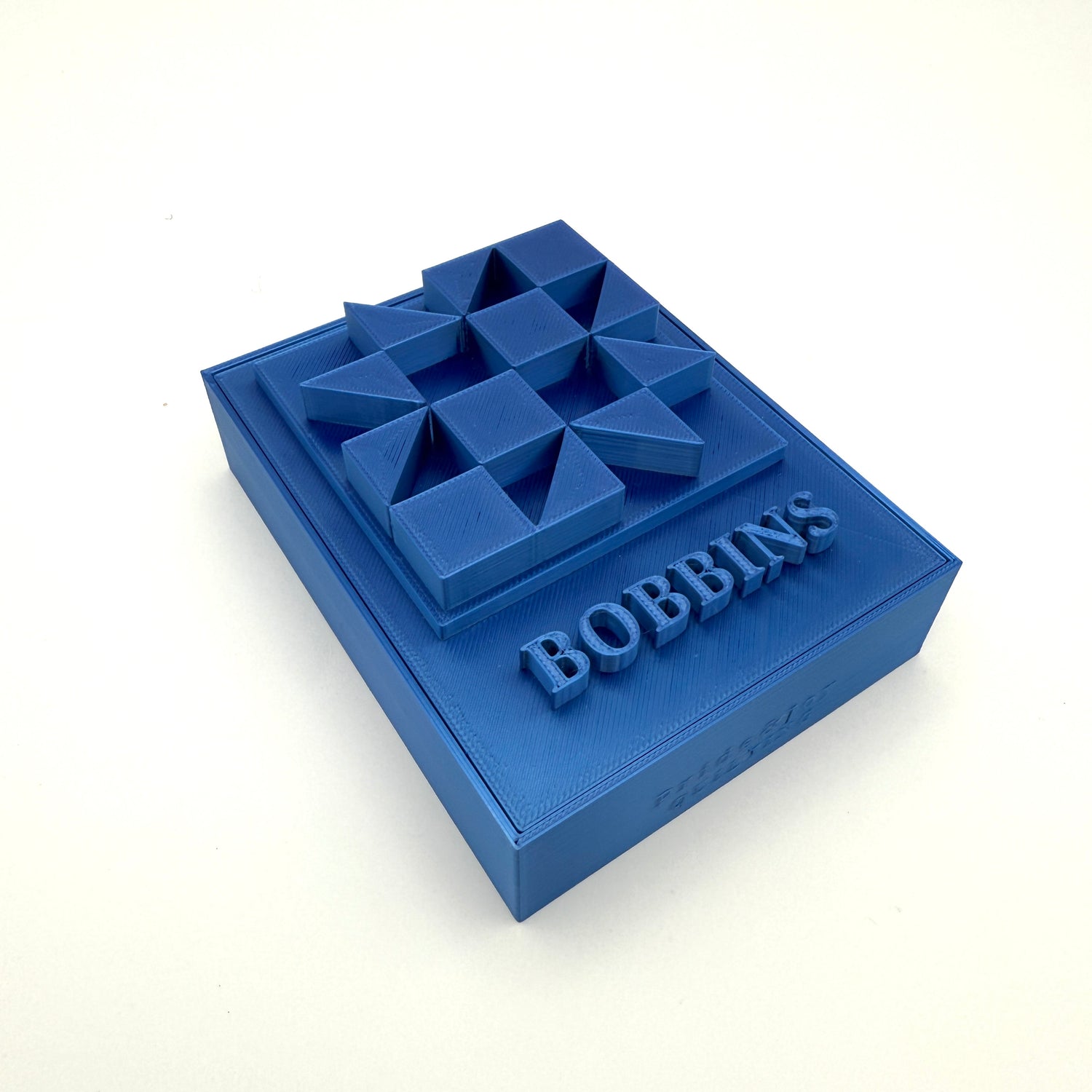 (Size: Class L ) (COLOR: Sapphire Blue) Bobbin Box & Keepers by Pride & Joy Quilting