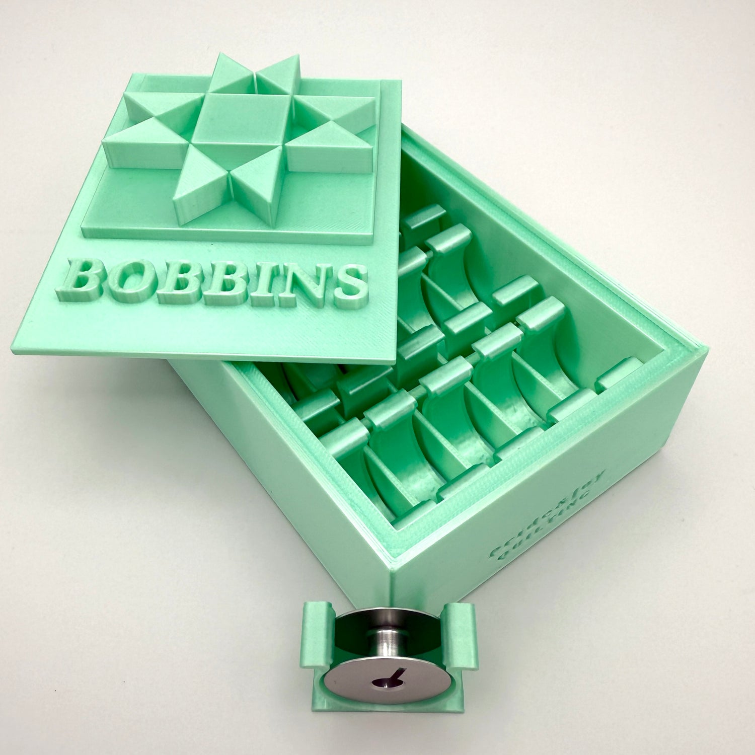 (Size: Class M ) (COLOR: Mint Tourmaline) Bobbin Box & Keepers