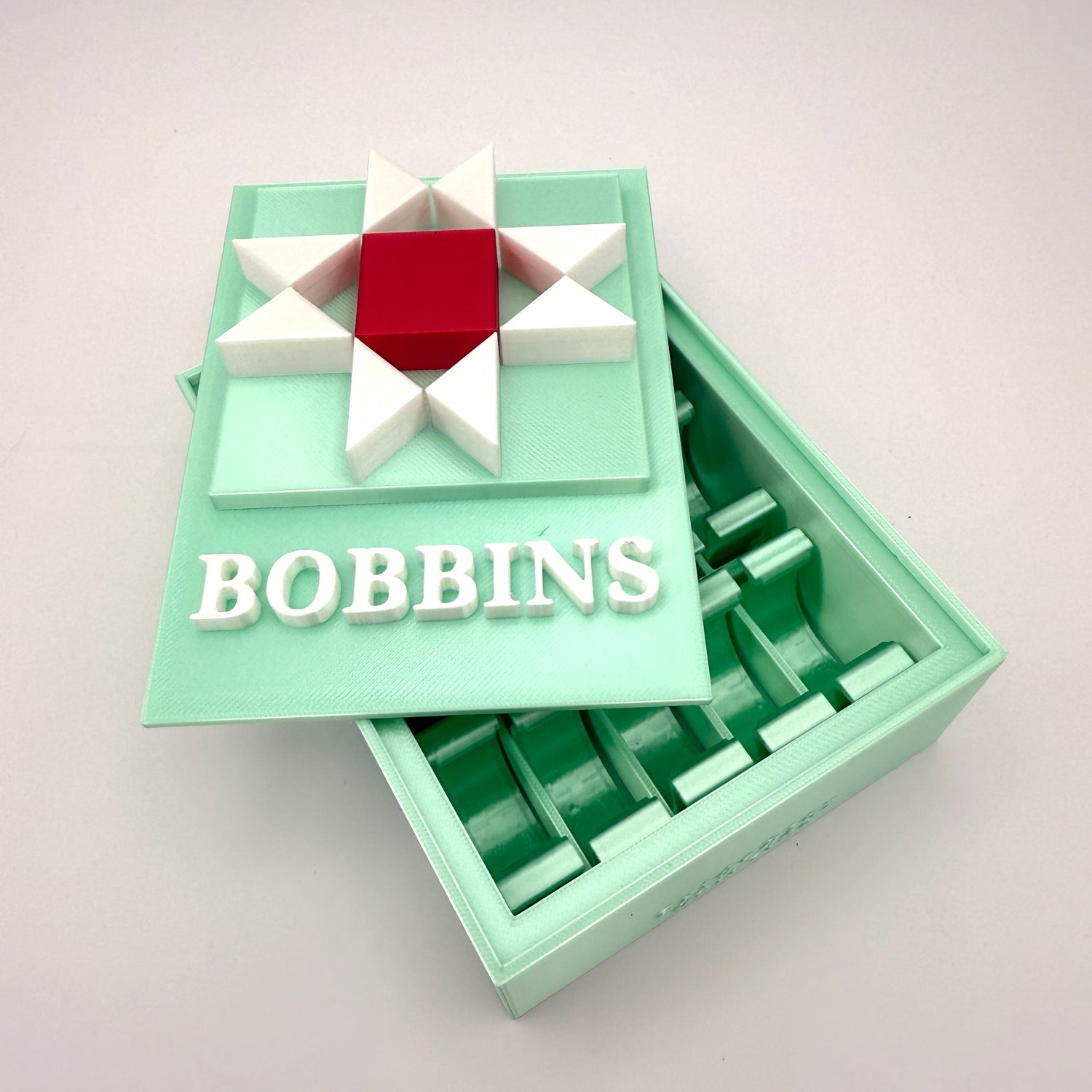 (Size: Class M ) (COLOR: Pale Mint Green, Ruby Red & Pearl WHITE) Bobbin Box & Keepers..